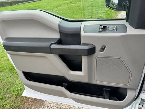 Used 2022 Ford F250 XL w/ Power Equipment Group AWD/4WD image 15