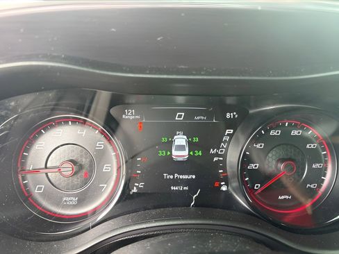 Used 2018 Dodge Charger SXT Plus w/ Blacktop Package RWD image 1