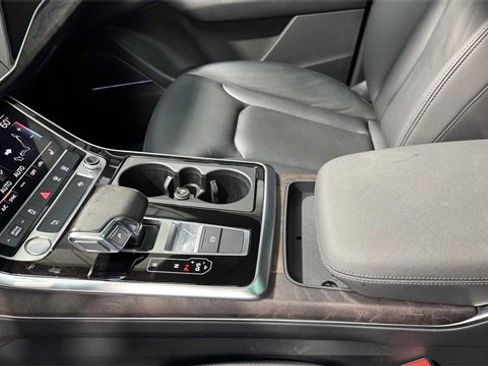 Used 2020 Audi Q7 3.0T Premium Plus w/ Premium Plus Package image 27