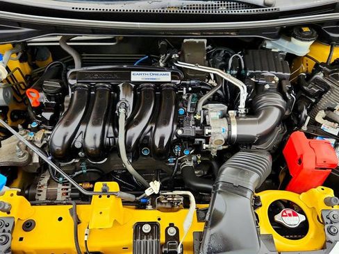 Used 2018 Honda Fit EX image 27