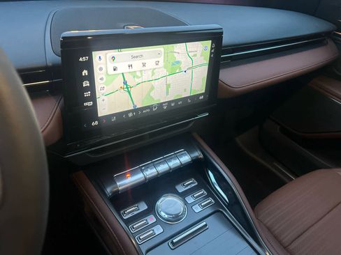 New 2026 Lincoln Nautilus Reserve w/ Jet Appearance Package image 40