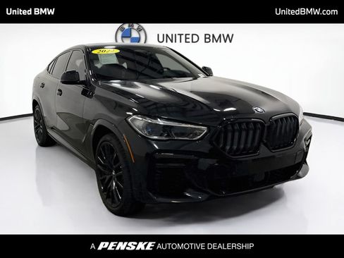 Used 2022 BMW X6 M50i w/ Executive Package AWD/4WD image 3