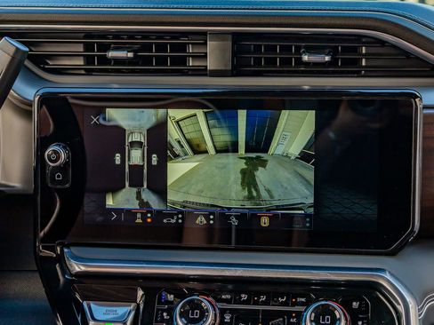 Used 2026 GMC Sierra 3500 Denali Ultimate w/ LPO, Black Badging Package image 26