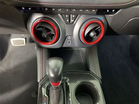 Used 2022 Chevrolet Blazer RS w/ Enhanced Convenience Package image 25