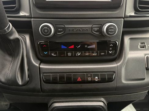 Used 2023 RAM ProMaster 2500 image 24
