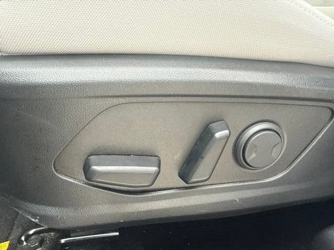Used 2025 Hyundai Tucson SEL FWD image 13