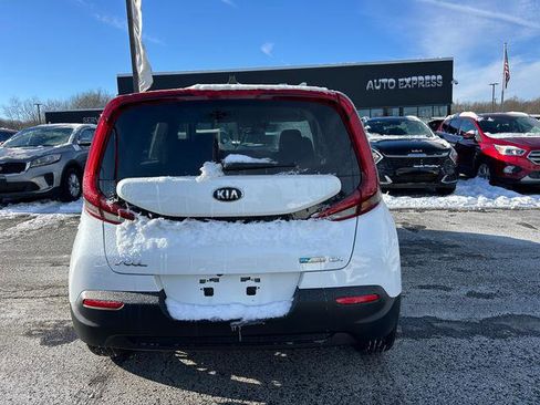 Certified 2020 Kia Soul EX image 5
