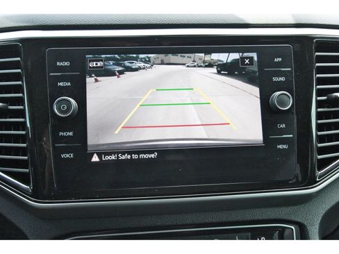 Used 2022 Volkswagen Atlas Cross Sport SE FWD image 26