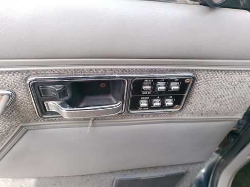 Used 1989 Jeep Cherokee Laredo image 15