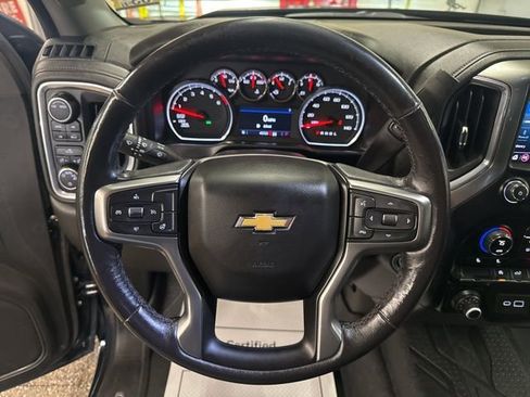 Used 2021 Chevrolet Silverado 1500 LT AWD/4WD image 10