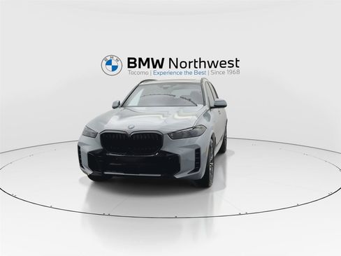 New 2026 BMW X5 xDrive50e AWD/4WD image 8