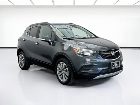 Used 2018 Buick Encore Preferred FWD image 3