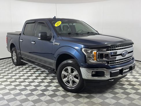 Used 2018 Ford F150 XLT w/ Equipment Group 302A Luxury image 2