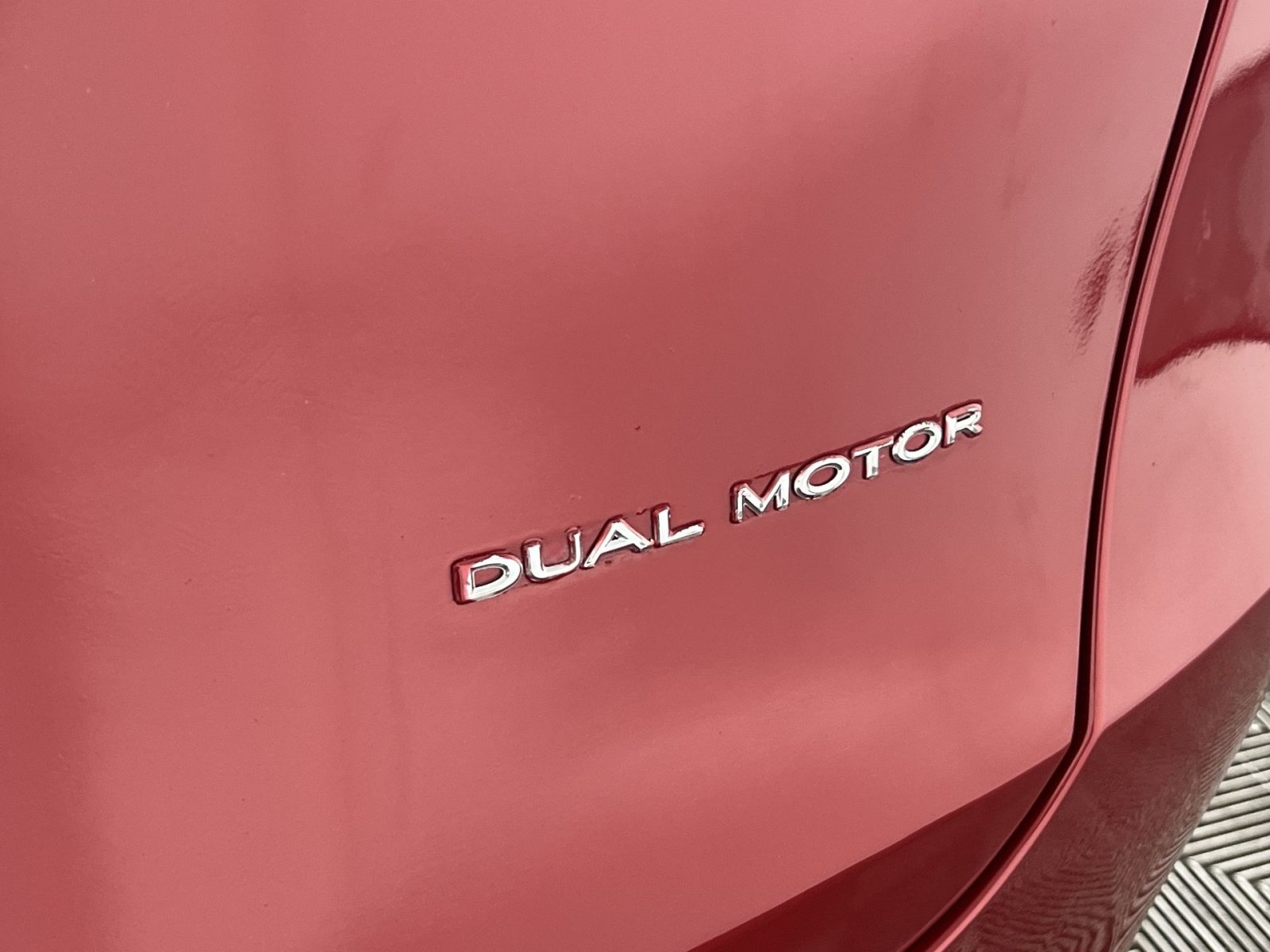 Used 2023 Tesla Model Y Long Range AWD/4WD image 32
