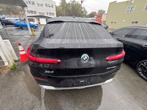 Used 2023 BMW X4 xDrive30i w/ Premium Package image 4