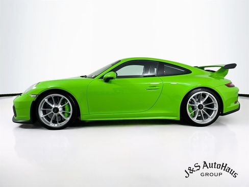 Used 2018 Porsche 911 GT3 RWD image 4