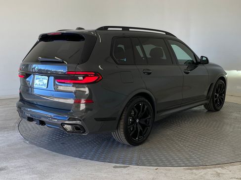 New 2026 BMW X7 xDrive40i w/ M Sport Package image 9