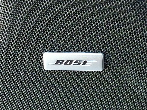 Used 2022 GMC Yukon SLT w/ SLT Luxury Package image 26