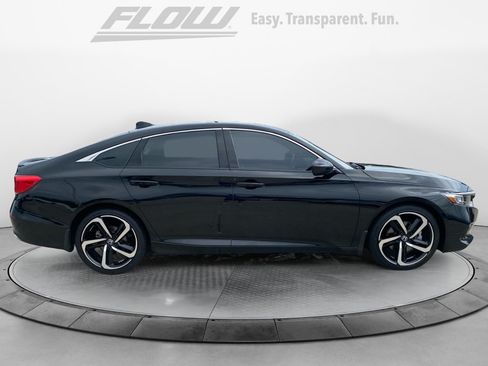 Used 2021 Honda Accord Sport image 10