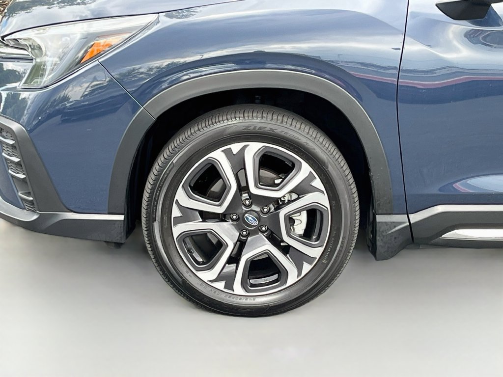 Used 2025 Subaru Ascent Touring AWD/4WD image 34