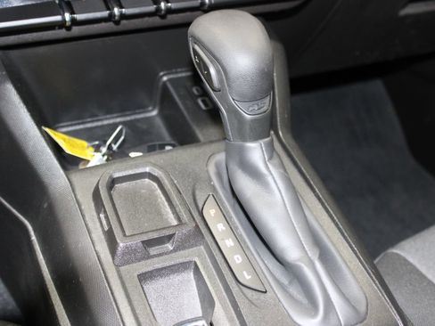 Used 2024 Chevrolet Colorado W/T image 26