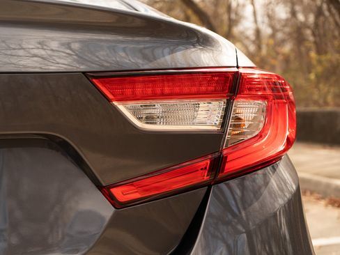 Used 2020 Honda Accord EX-L image 13