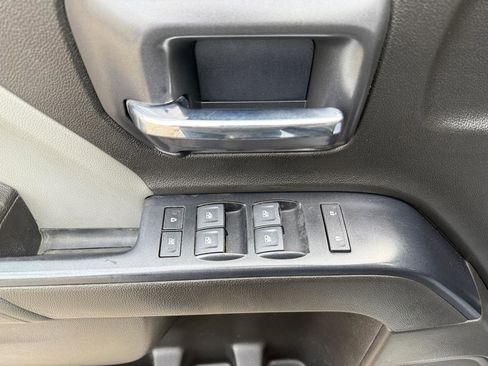 Used 2019 Chevrolet Silverado 2500 W/T image 23
