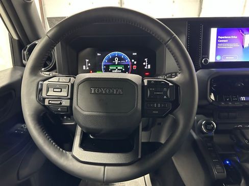 Used 2025 Toyota Land Cruiser 1958 image 18