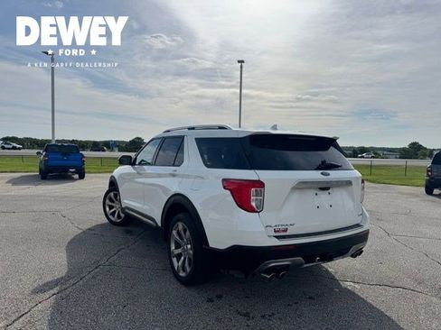 Used 2020 Ford Explorer Platinum w/ Premium Technology Package AWD/4WD image 11