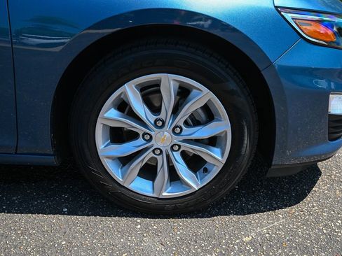 Used 2024 Chevrolet Malibu LT FWD image 15