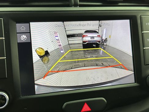 Used 2024 Kia Soul LX w/ Option Group 015 image 12