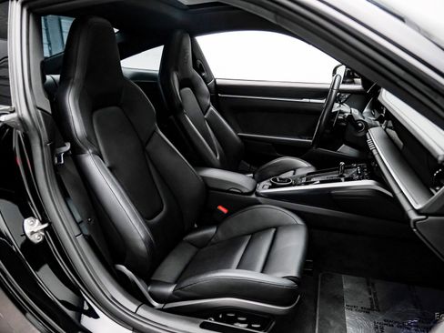Used 2020 Porsche 911 Carrera 4S image 47