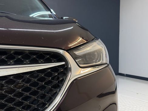 Used 2021 Buick Enclave Avenir w/ Avenir Technology Package image 11