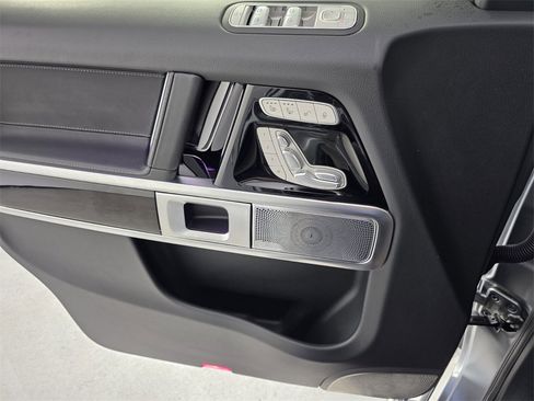 Used 2025 Mercedes-Benz G 63 AMG 4MATIC image 26