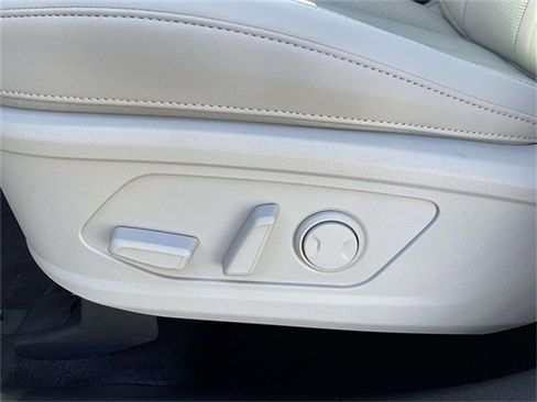 New 2026 Kia Sorento S w/ S Panoramic Sunroof Package image 17