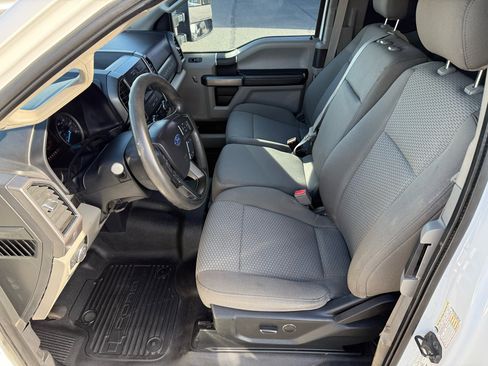 Used 2019 Ford F250 XLT w/ XLT Value Package image 12