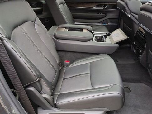 Used 2023 Jeep Grand Wagoneer L 4WD image 26