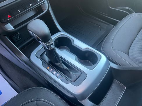 Used 2022 Chevrolet Colorado LT w/ LT Convenience Package image 31