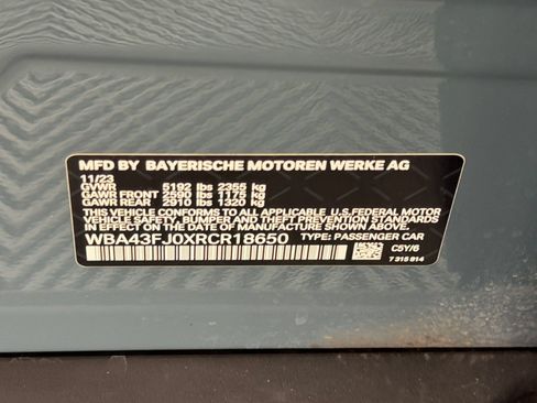 Used 2024 BMW 530i w/ Premium Package RWD image 24