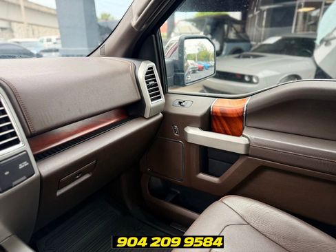 Used 2017 Ford F150 King Ranch w/ Equipment Group 601A Luxury AWD/4WD image 18