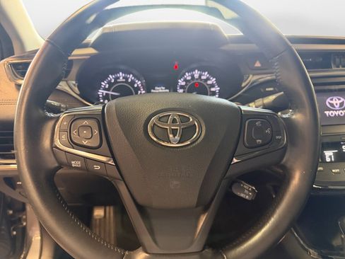 Used 2013 Toyota Avalon XLE Touring FWD image 13