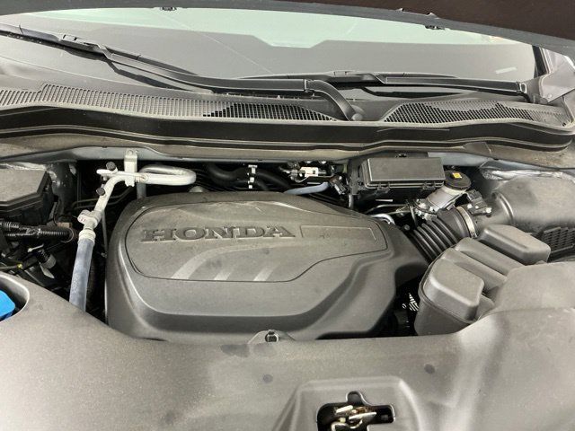 Certified 2025 Honda Ridgeline TrailSport+ image 28