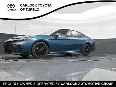 Used 2025 Toyota Camry SE w/ Convenience Package FWD image 49