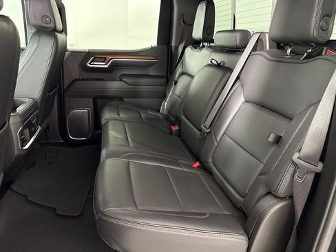 Used 2023 GMC Sierra 1500 Denali AWD/4WD image 13