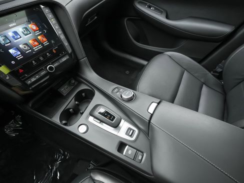 Used 2025 INFINITI QX55 Luxe w/ Cargo Package image 10