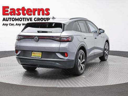 Used 2023 Volkswagen ID.4 Pro S AWD/4WD image 5