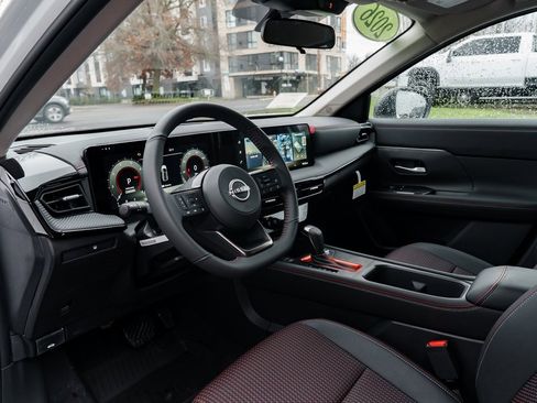 New 2026 Nissan Kicks SR image 20