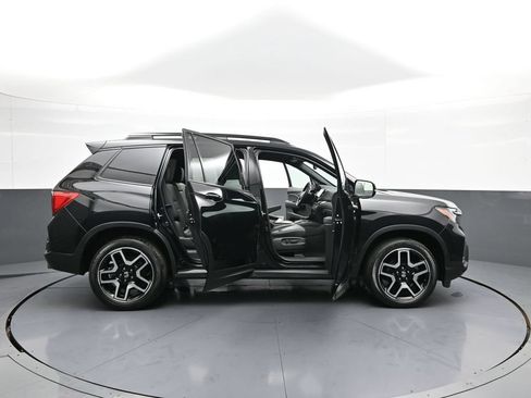 Certified 2023 Honda Passport Elite image 42