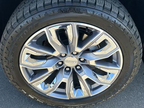 Used 2022 GMC Sierra 1500 Denali w/ Technology Package image 33