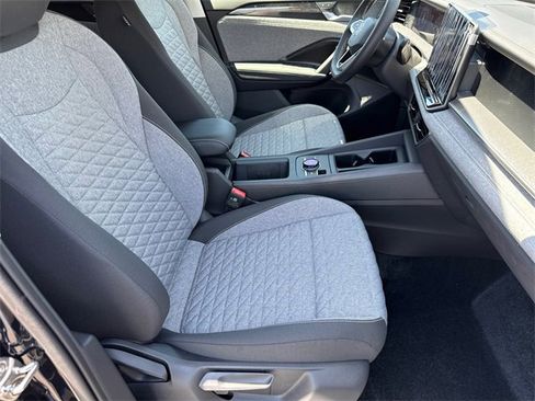 New 2025 Volkswagen Tiguan S image 16